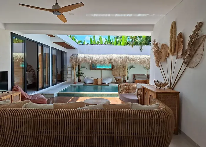 Villa Anoli - 3 Chambres - Centre De Seminyak